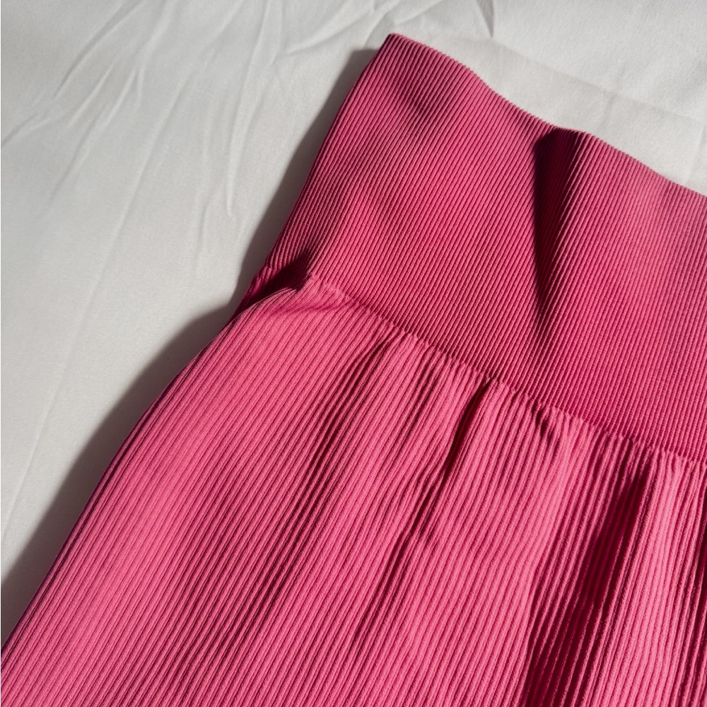 Pink Ribbed Shorts - Picture 2 of 4